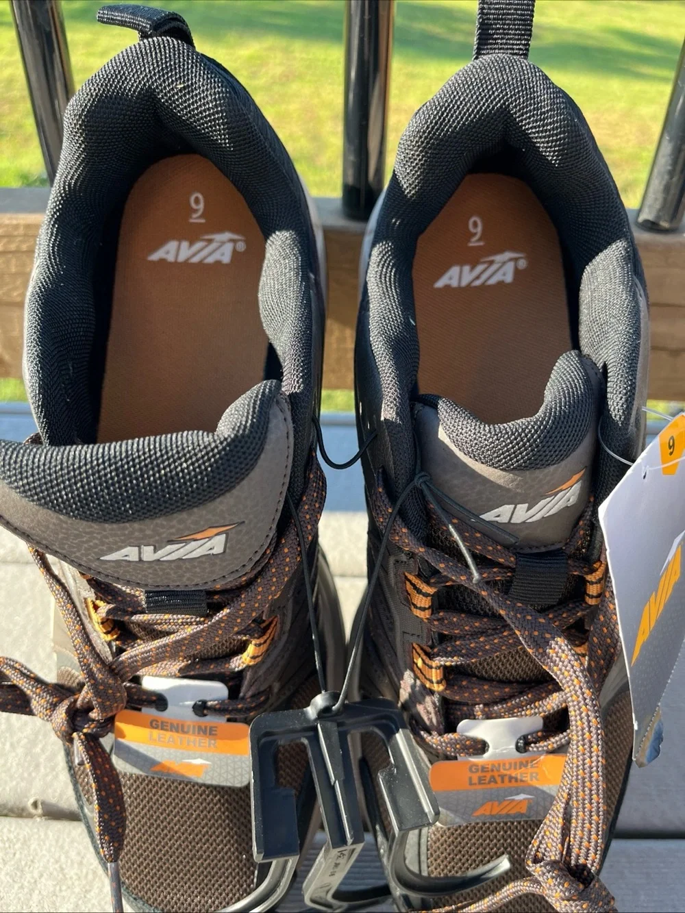 Avia Men’s Talus Rugged Walking Shoes Size 9 Color Brown